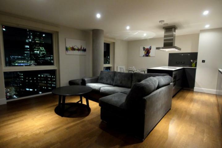 One Commercial Street Apartment Лондон Экстерьер фото